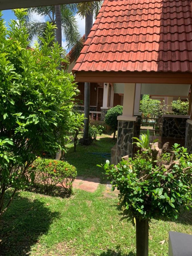 Bunraksa Resort Kamphaeng Phet Exterior photo