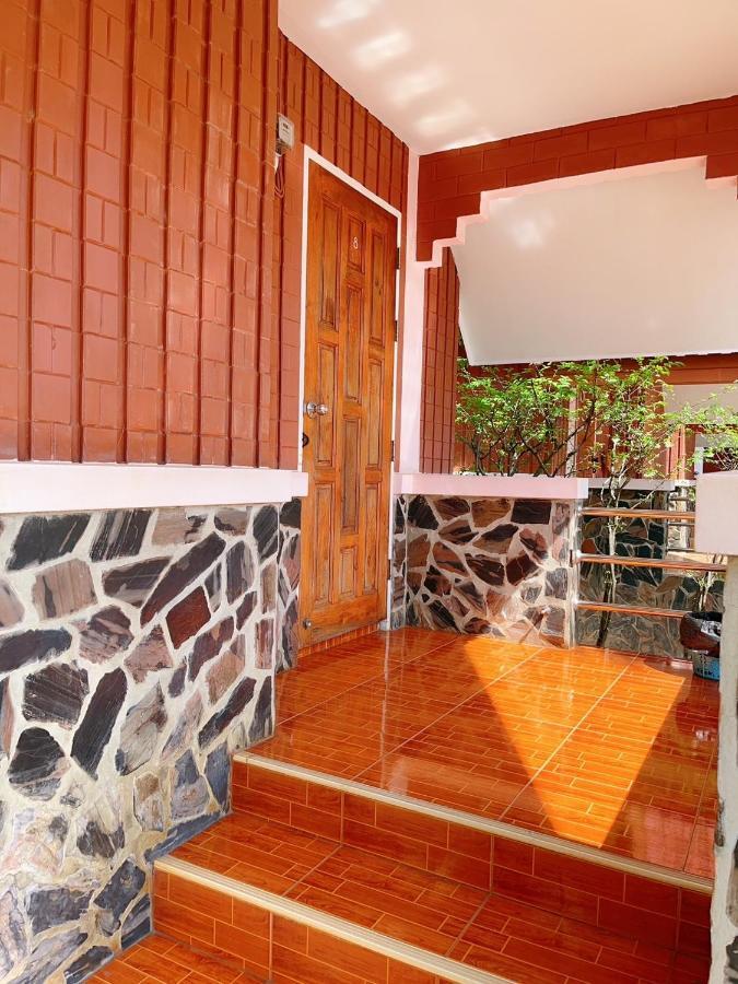 Bunraksa Resort Kamphaeng Phet Exterior photo